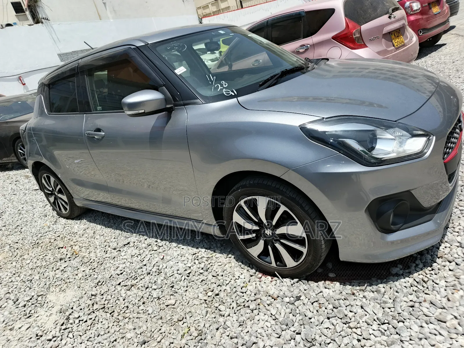 Suzuki Swift 2017 Gray