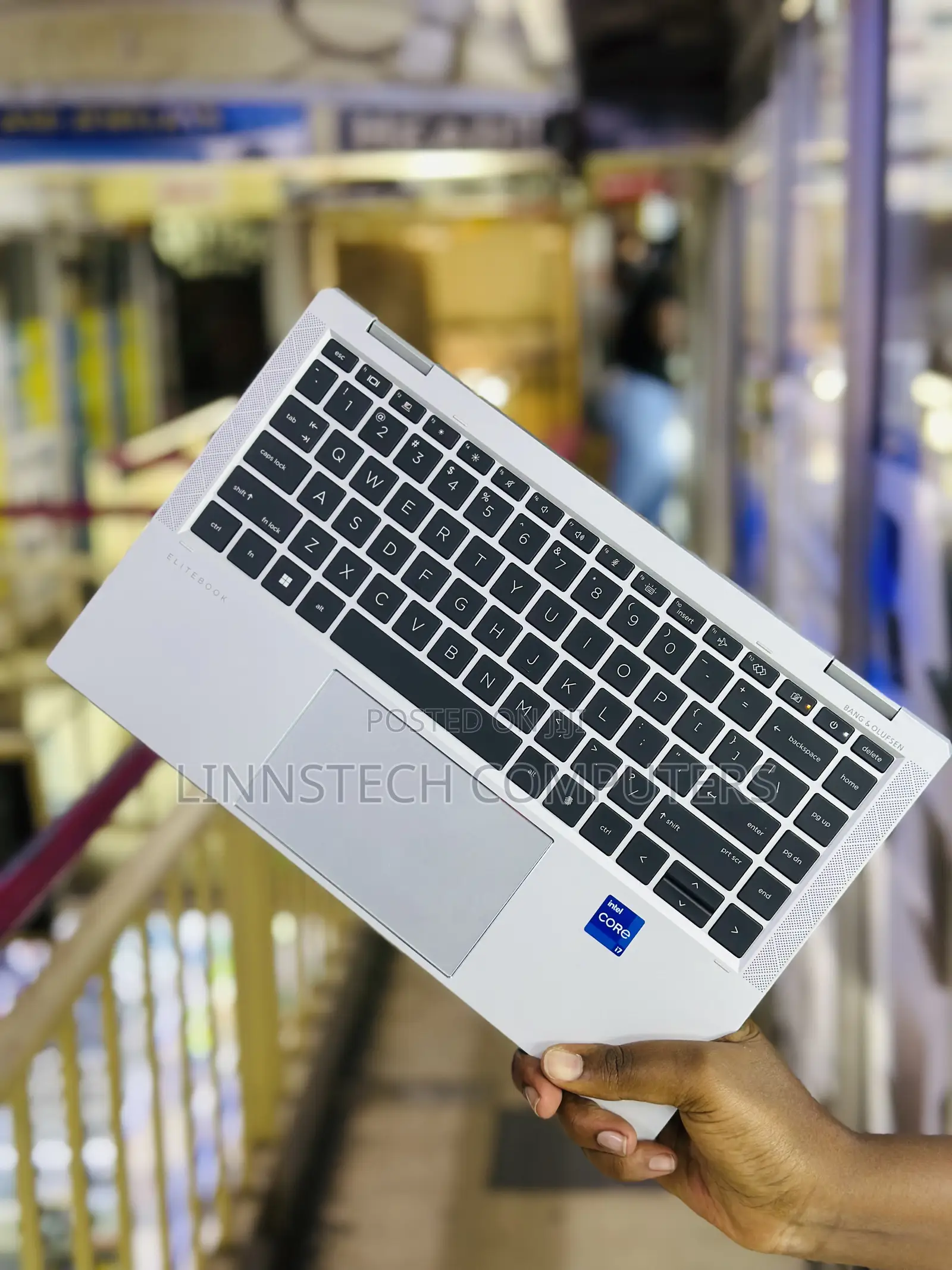Laptop HP EliteBook 1040 G8 16GB Intel Core i7 SSD 512GB