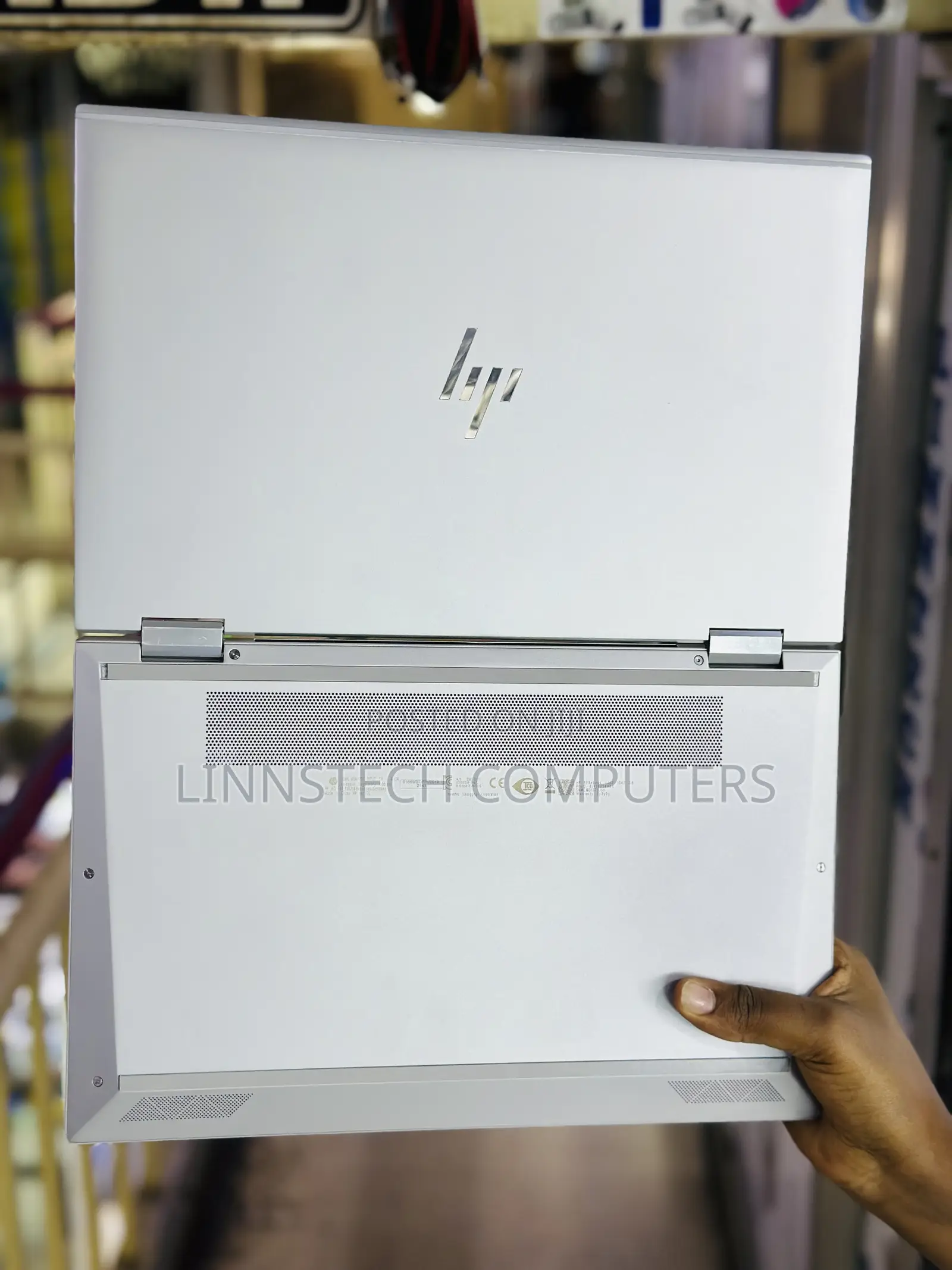 Laptop HP EliteBook 1040 G8 16GB Intel Core i7 SSD 512GB