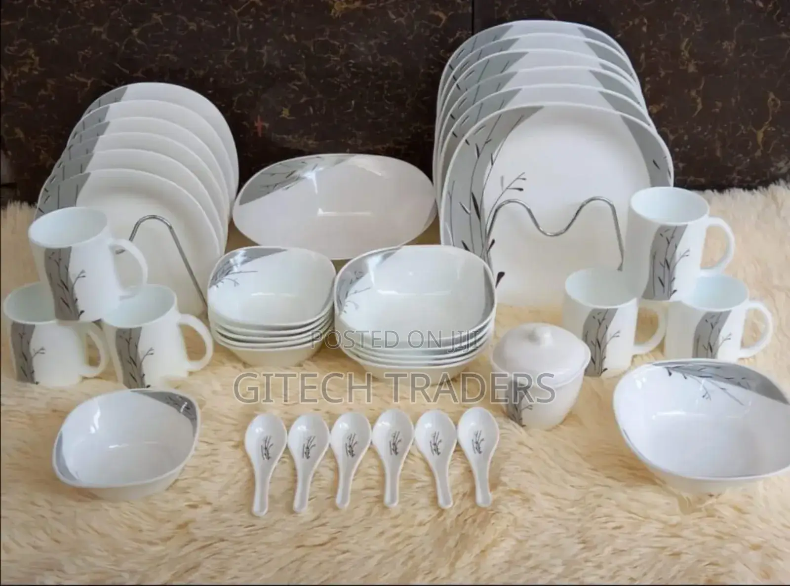 39pc Dinner Set
