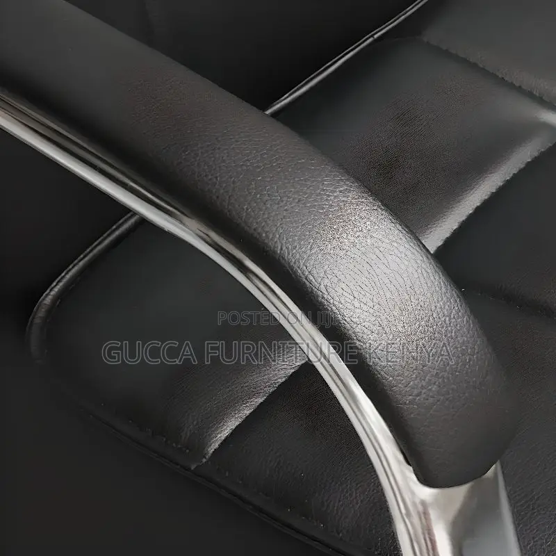 Office Chairs:Leather Ergonomic Minimalist Executive Chair
