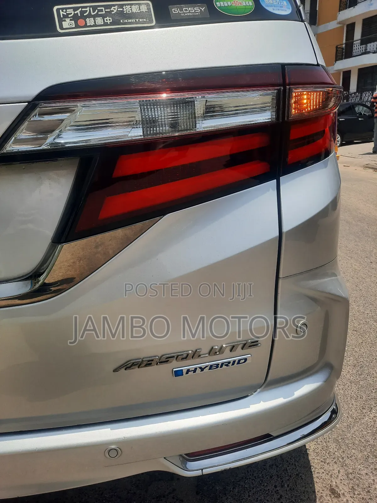 Honda Odyssey 2.0 Hybrid (8 seater) 2018 Silver