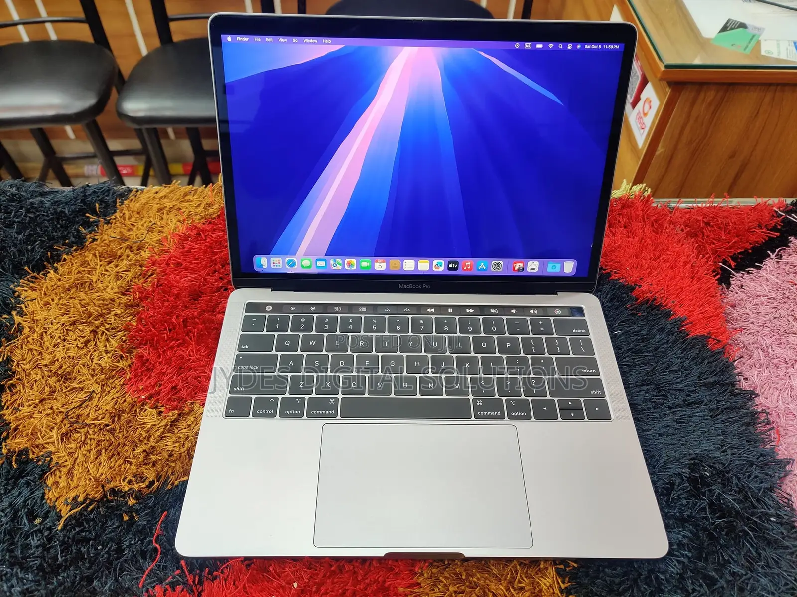 Laptop Apple MacBook Pro 2019 16GB Intel Core I7 SSD 256GB