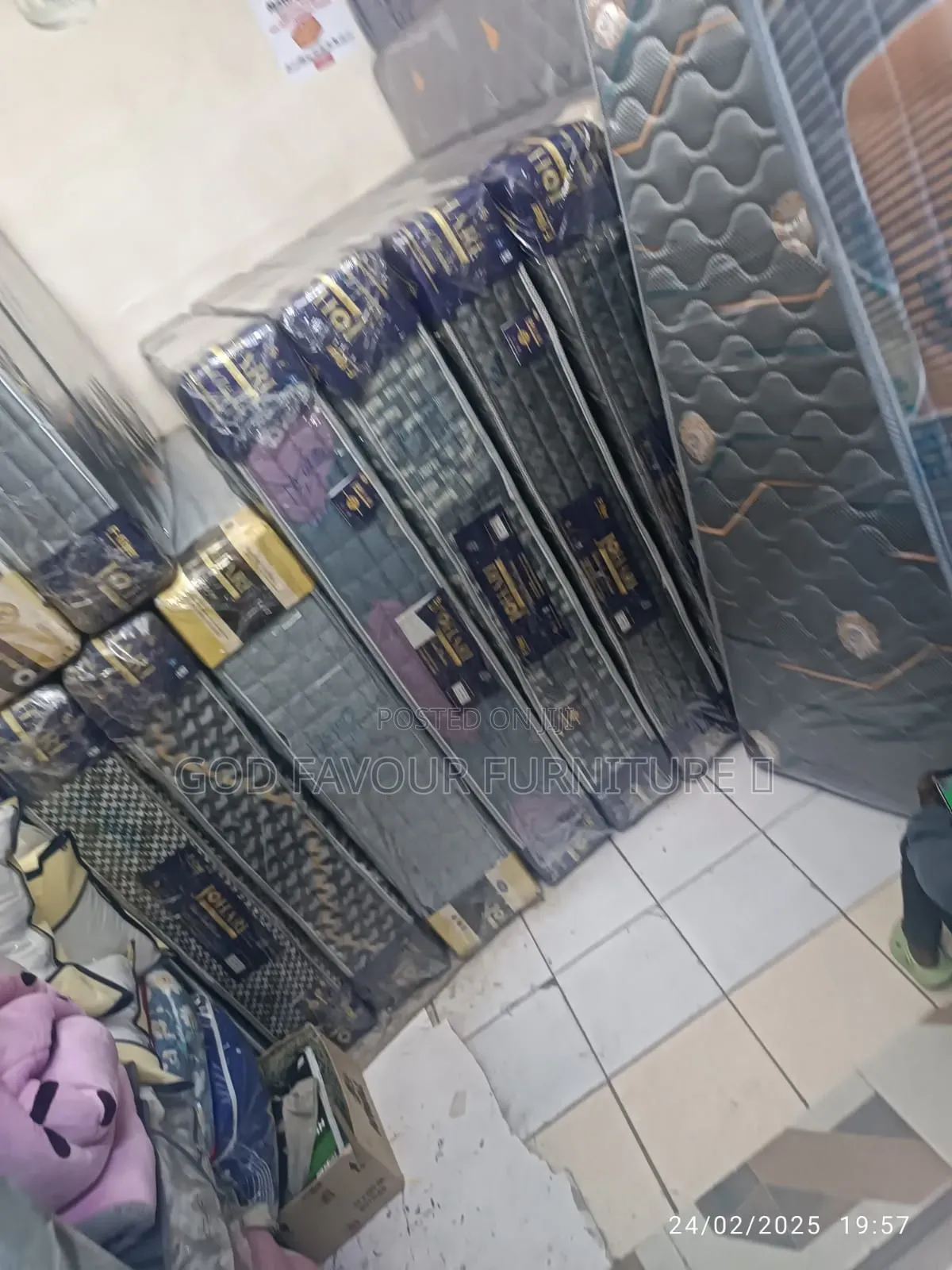 4 by 6 Firm Fibre Matress Tf3qj