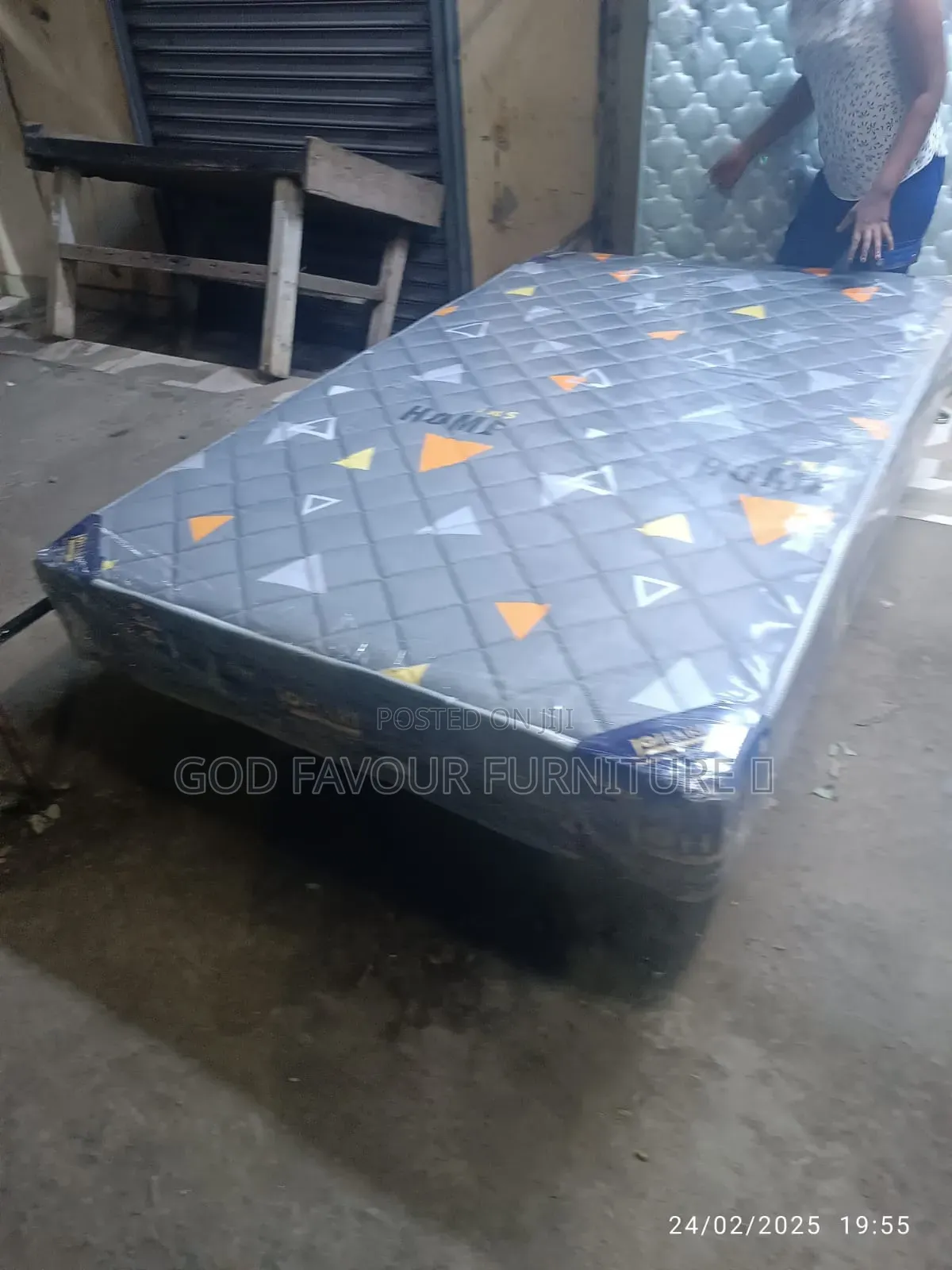 Generic Firm Fibre Matress 4 by 6 Jp7tg