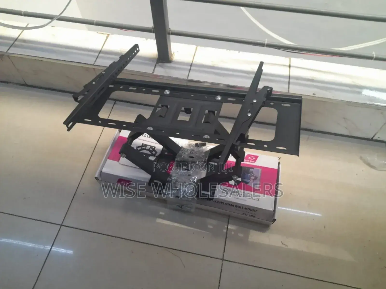 Double Arm Wall Bracket Full Motion Tv Wall Mount Bracket