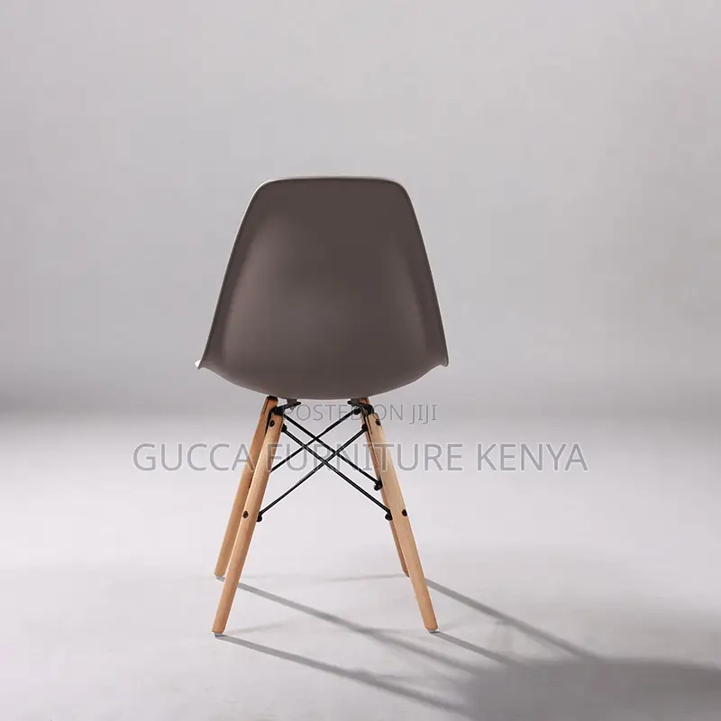 Home Chairs: Modern Home Office Plastic Coffee Chair