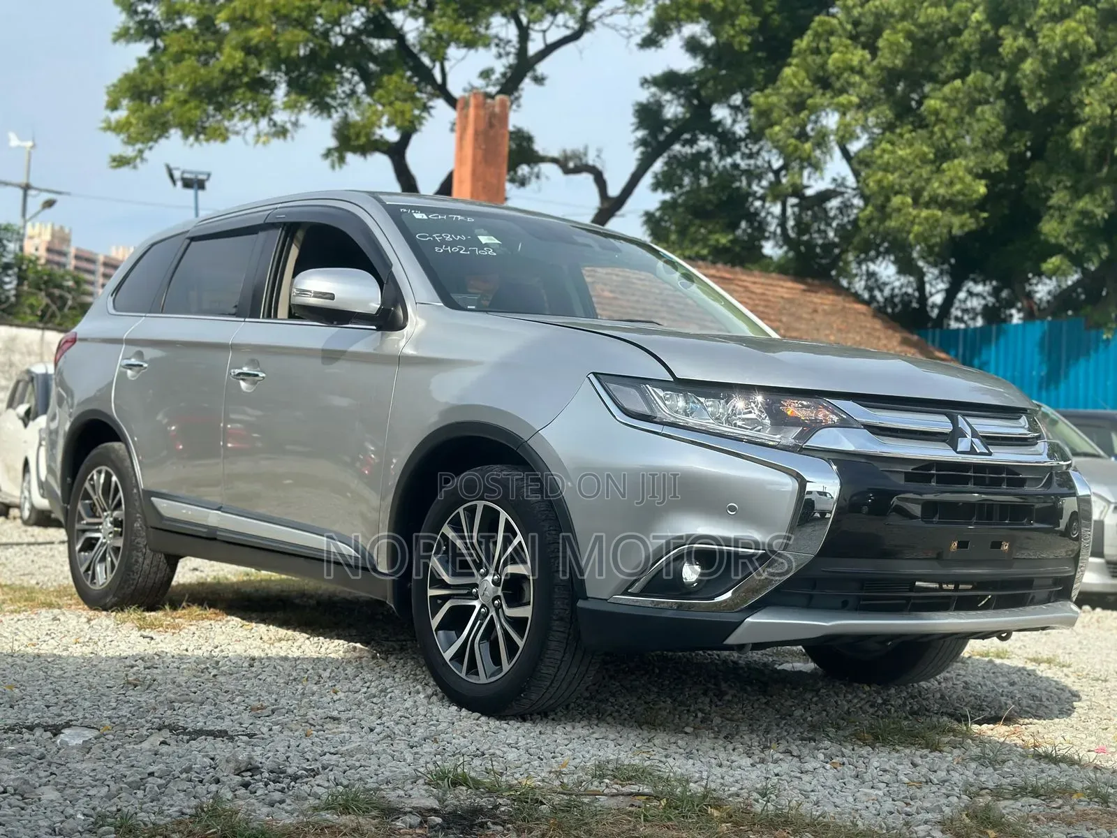 Mitsubishi Outlander 2018 Gold