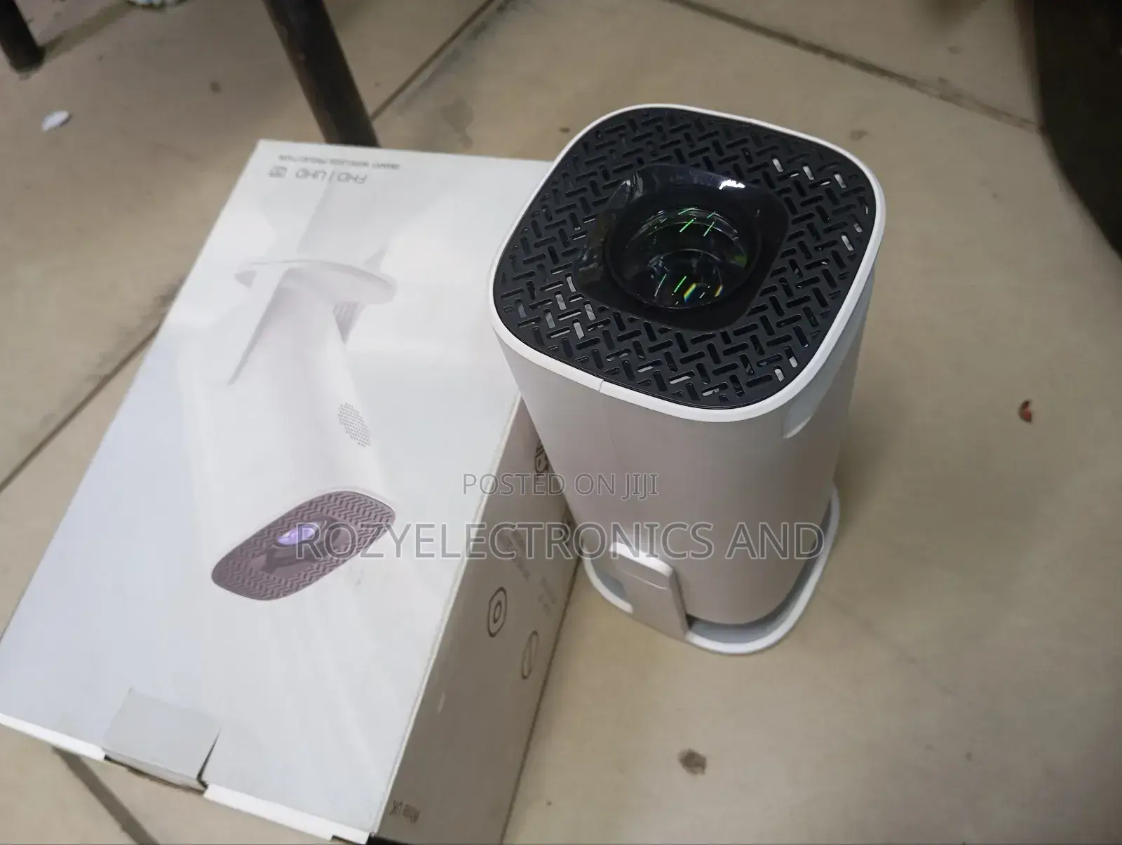 Mini Portable Projector Machine