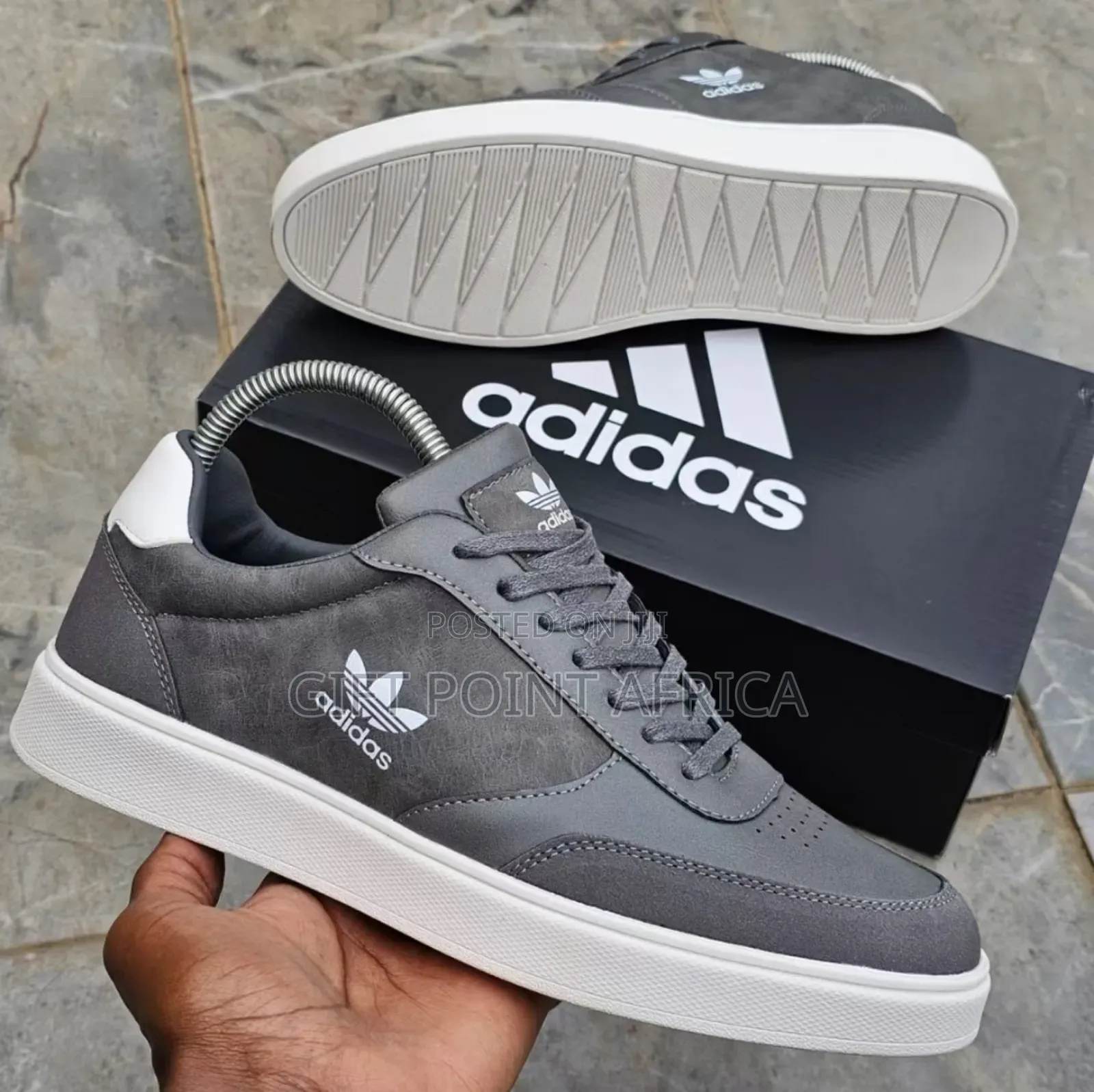 Men Adidas Itcasual Sneakers