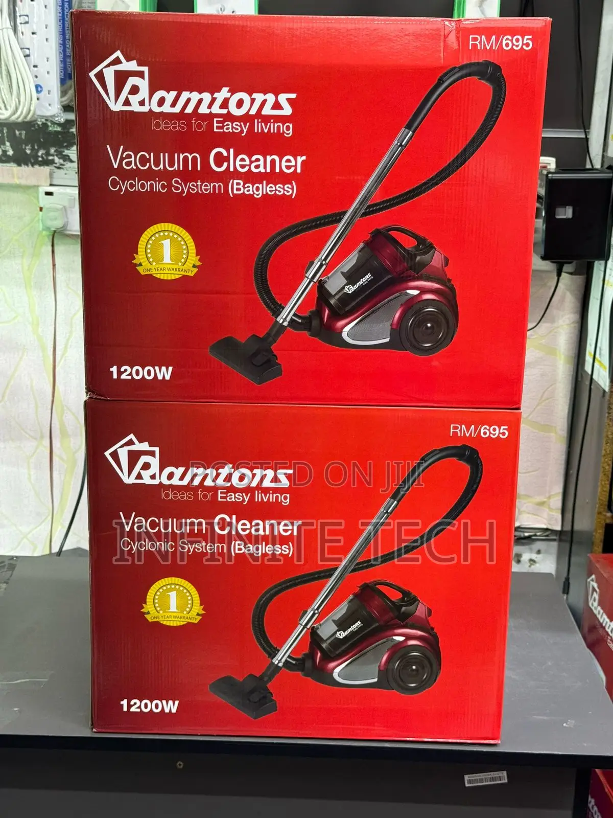 3.5lt Bagless Dry Vacuum Cleaner - Rm/6953.5lt Bagless Dry