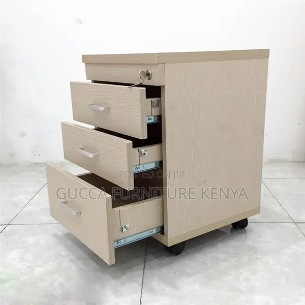 Cabinets:3-Compartment Oak Pattern Portable File Cabinet
