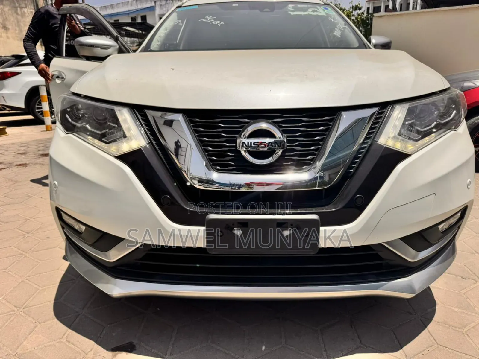 Nissan X-Trail 2.0 Petrol AWD 2018 Pearl