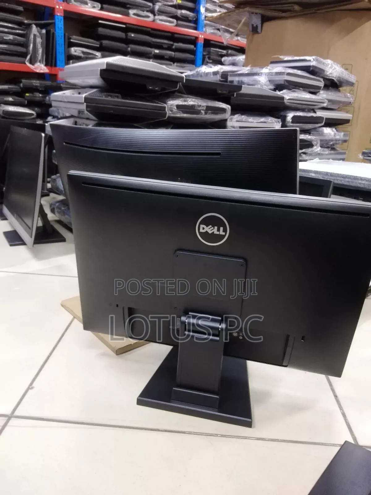 24inch Dell Monitor Edge to Edge