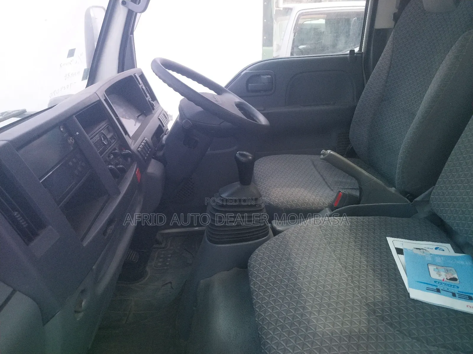 Isuzu Elf Mini Truck Freezer Body