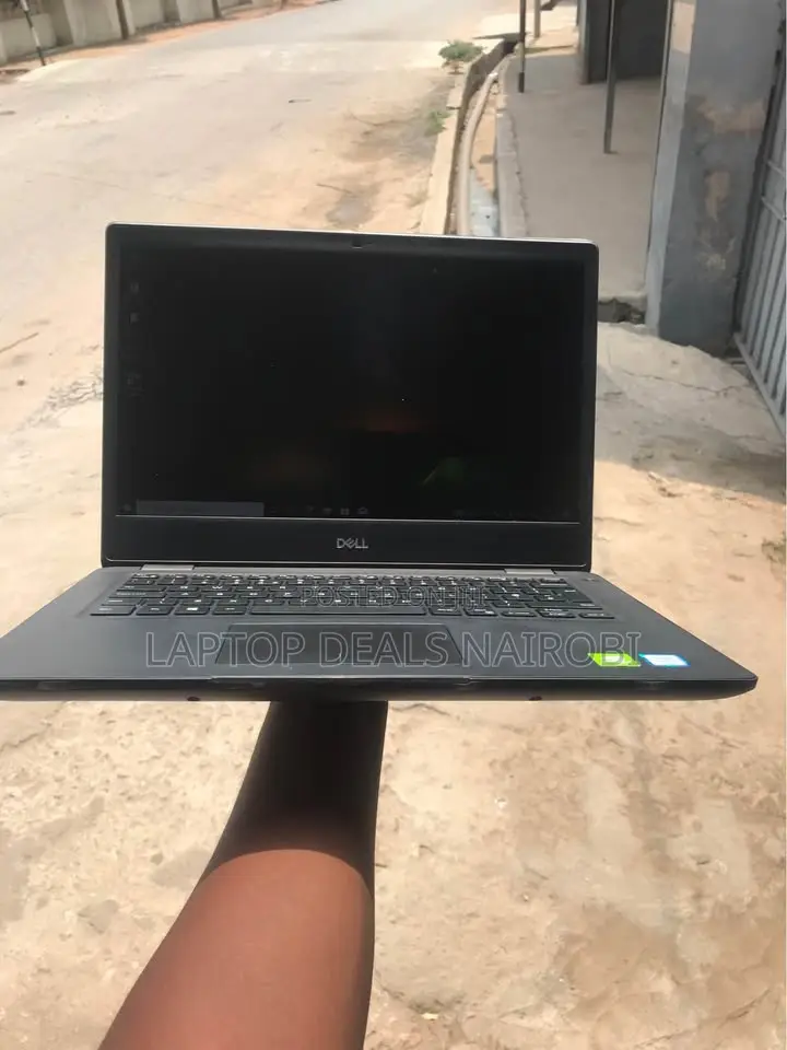 Laptop Dell Latitude 3400 8GB Intel Core I7 SSD 512GB