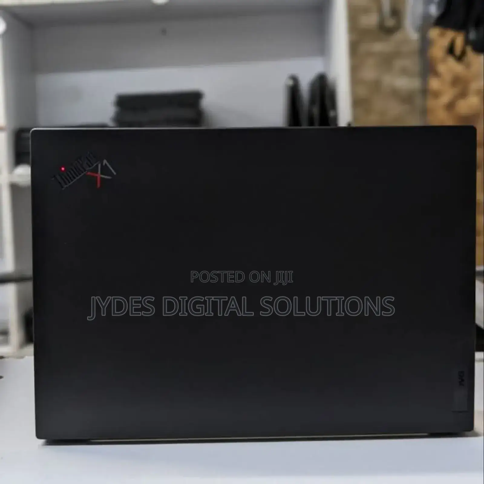 Laptop Lenovo ThinkPad X1 Carbon Gen11 16GB Intel Core I7 SSD 512GB