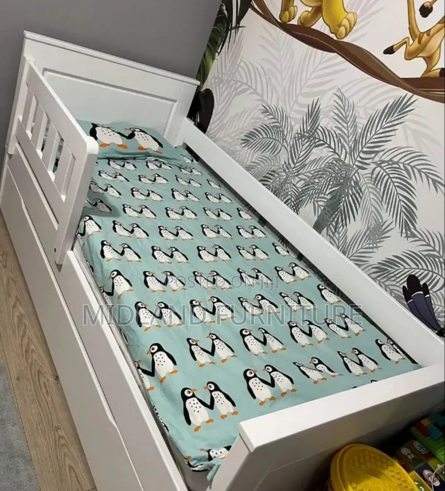 Kunguru Single Bed for Kids