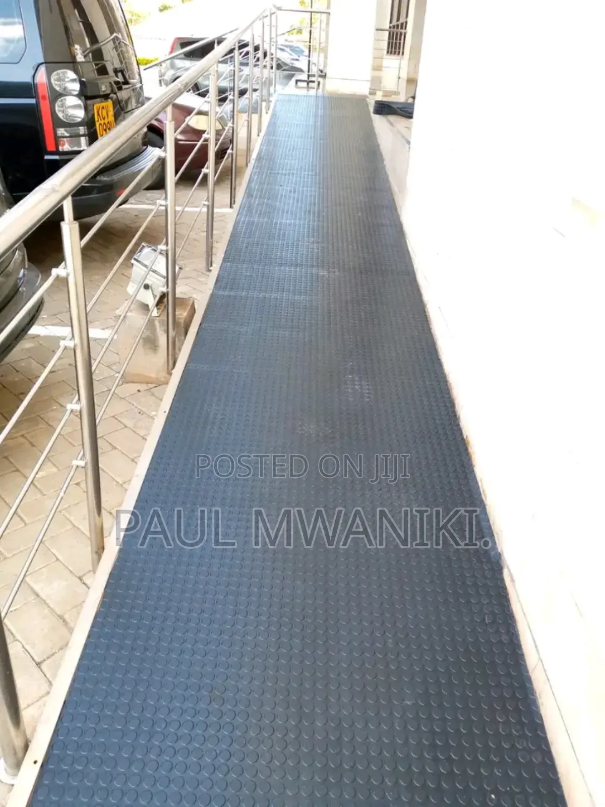 Anti-slip Coin Pattern Rubber Mat
