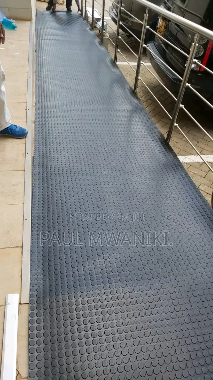 Anti-slip Coin Pattern Rubber Mat