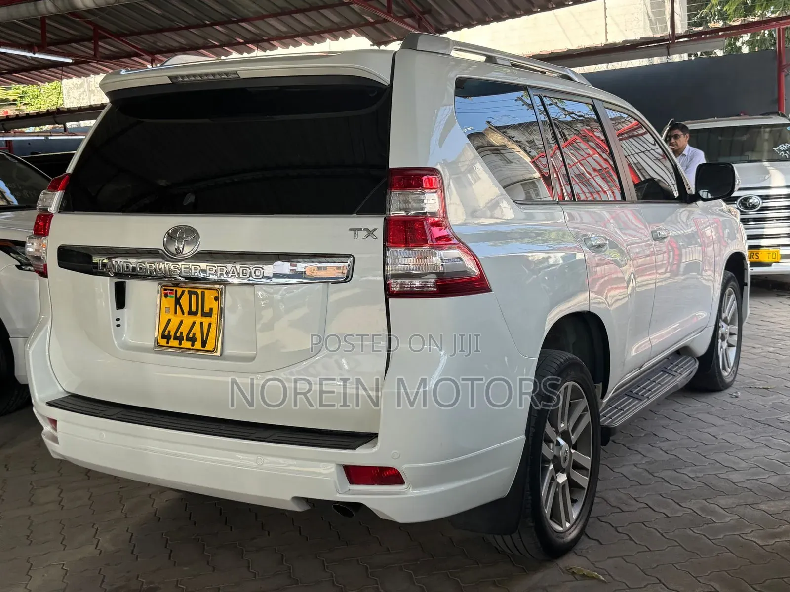 Toyota Land Cruiser Prado 2015 Pearl
