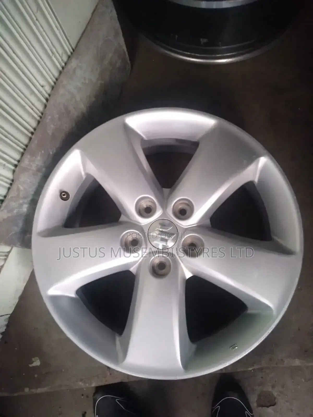Suzuki Sports Rims Size 17
