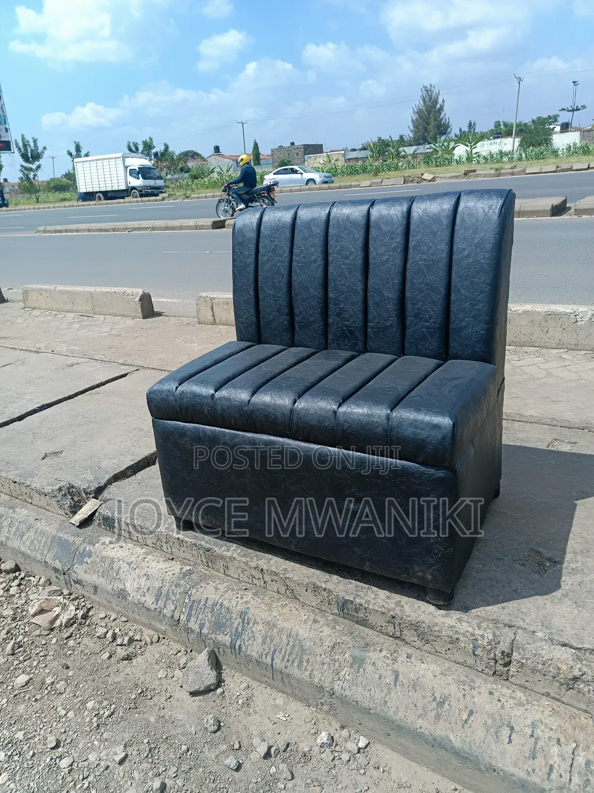 2 Seater Waiting or Restaurant Couch New Design, Black 