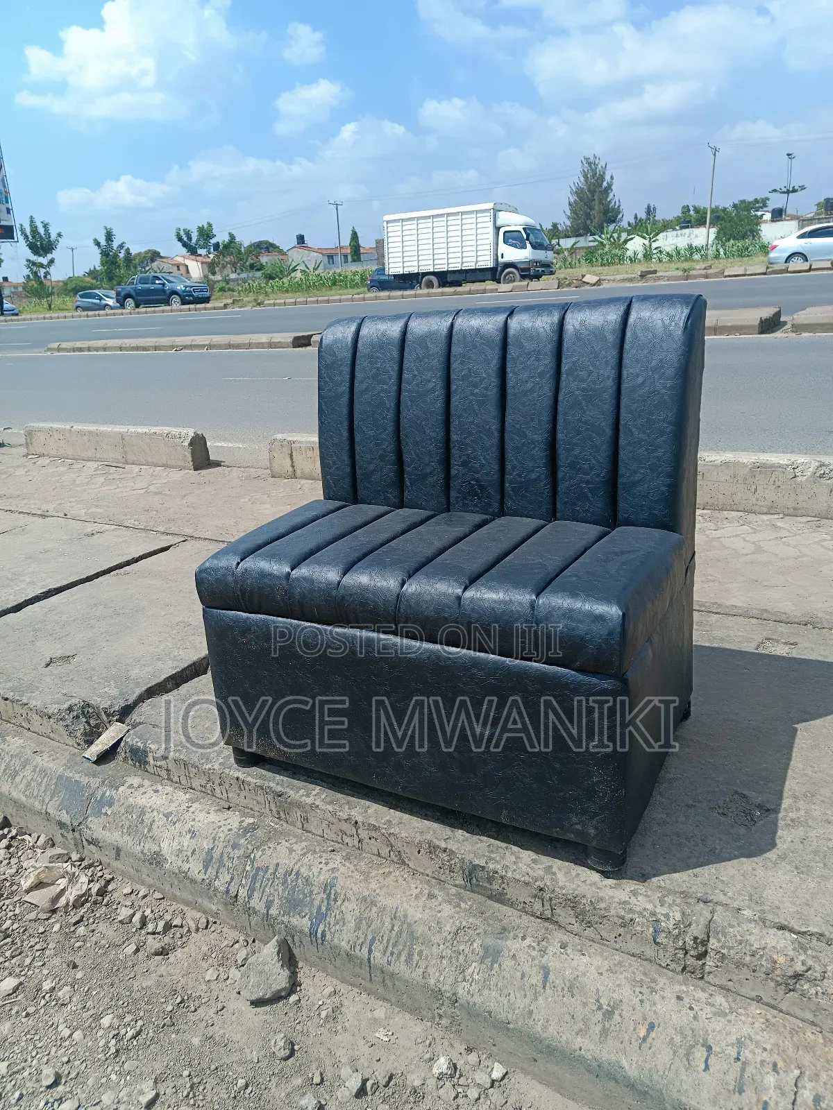 2 Seater Waiting or Restaurant Couch New Design, Black 