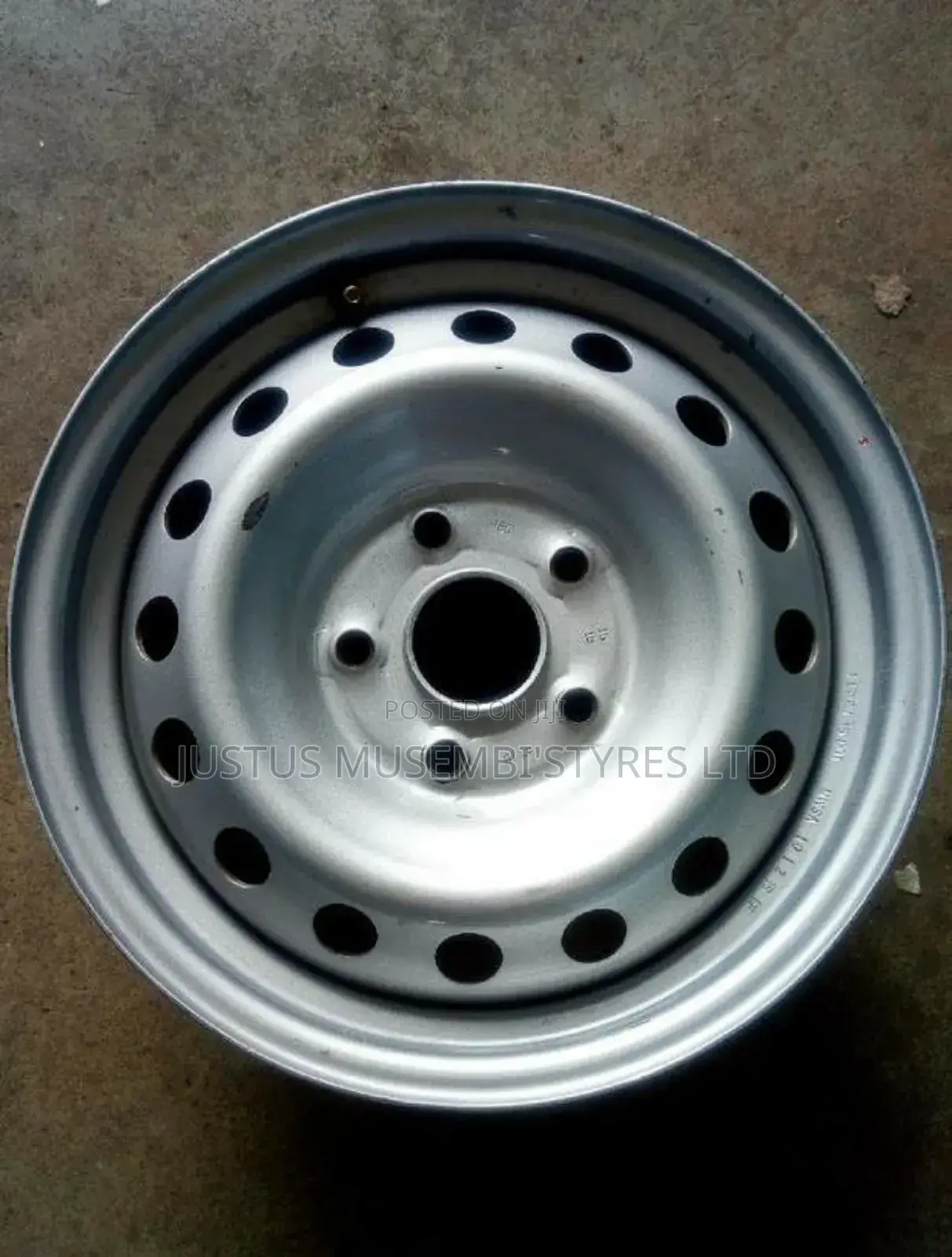 Vigo Metallic Rims Size 15