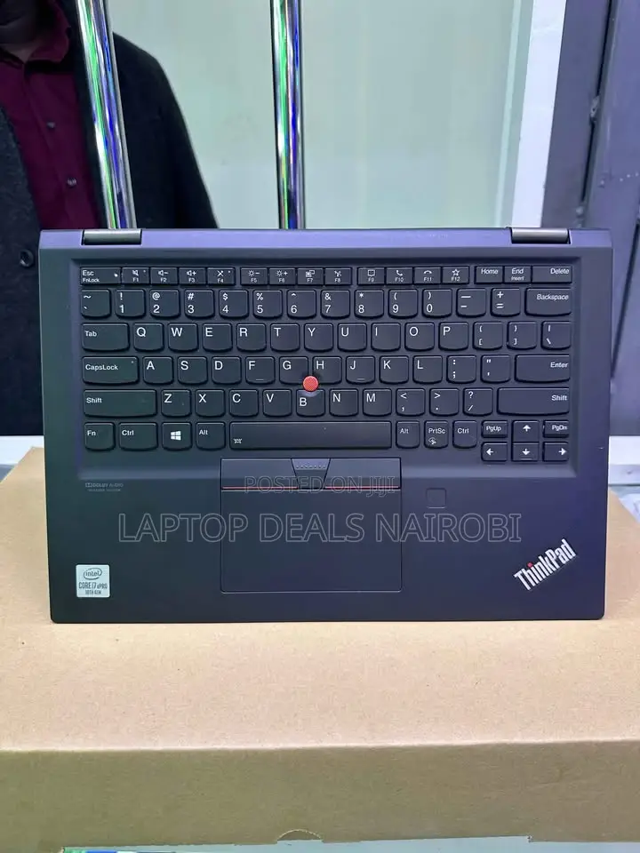 Laptop Lenovo Thinkpad X13 Yoga 16GB Intel Core I7 SSD 512GB