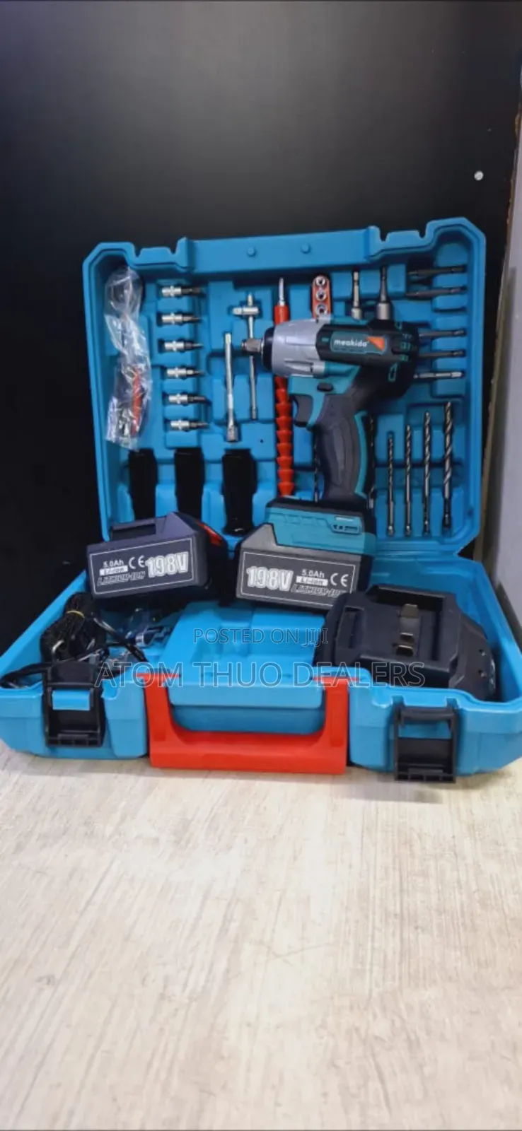 Makita 36 Volts Metal Chuck Cordless Drill Tool Kit