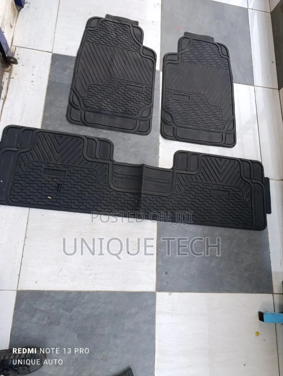 Heavy-Duty 3-Piece Conjoined Rubber Mats , Nonslip