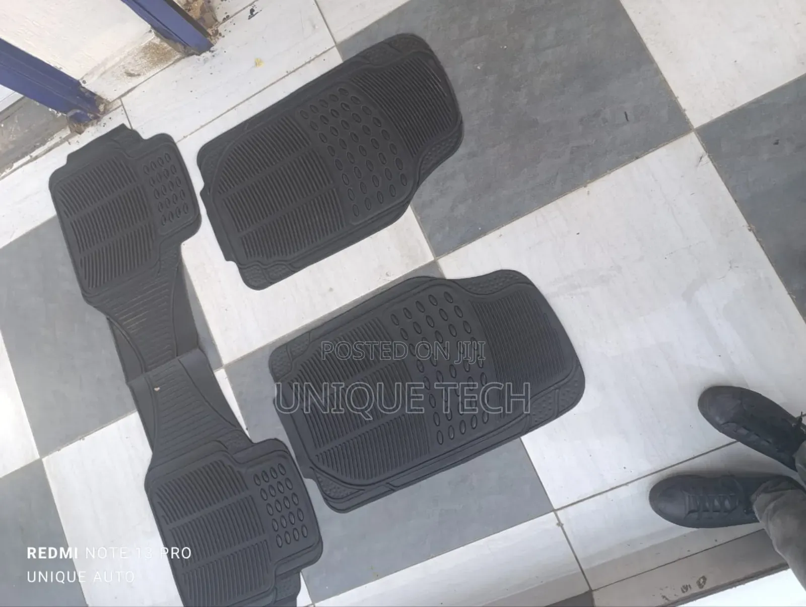 All-Weather 3pc Conjoined Universal Car Mat ,Anti-Slip