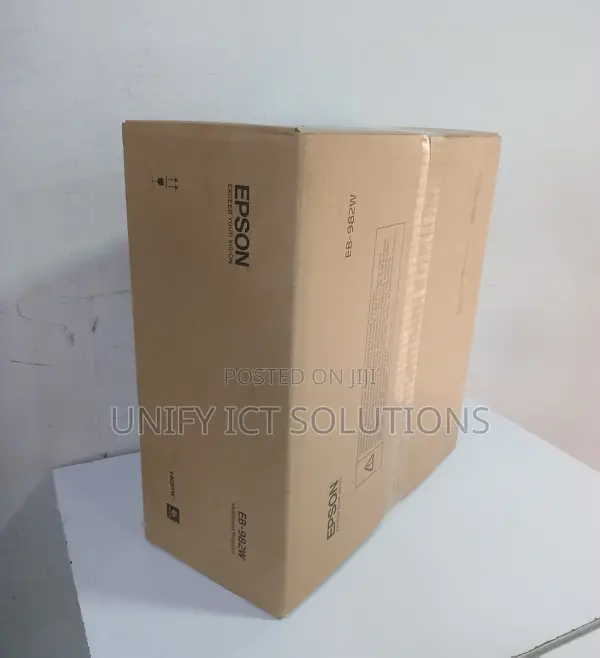 Epson Eb-982w 4200lumens Projector// Epson Eb-982w Projector