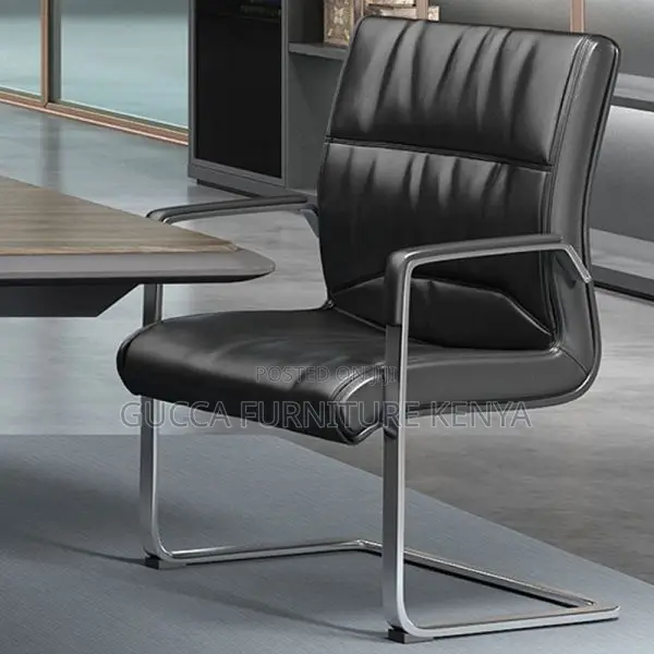 Office Chairs:Simplistic Style Leather Highback Office Chair