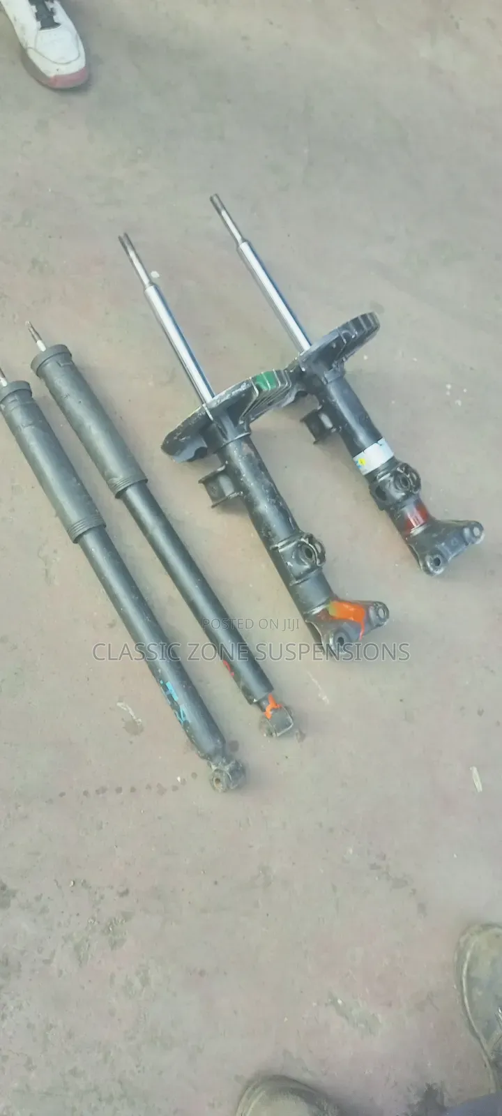 Mercedes-Benz C200 Shocks