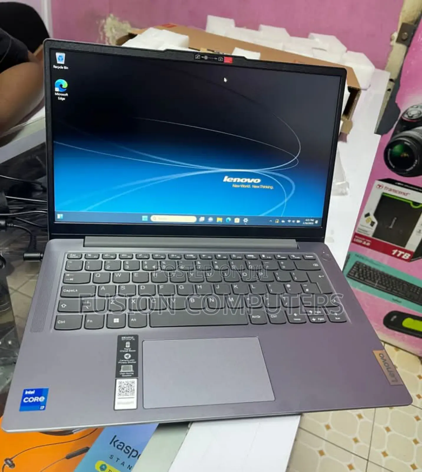 New Laptop Lenovo Ideapad 3 16GB Intel Core i5 SSD 512GB
