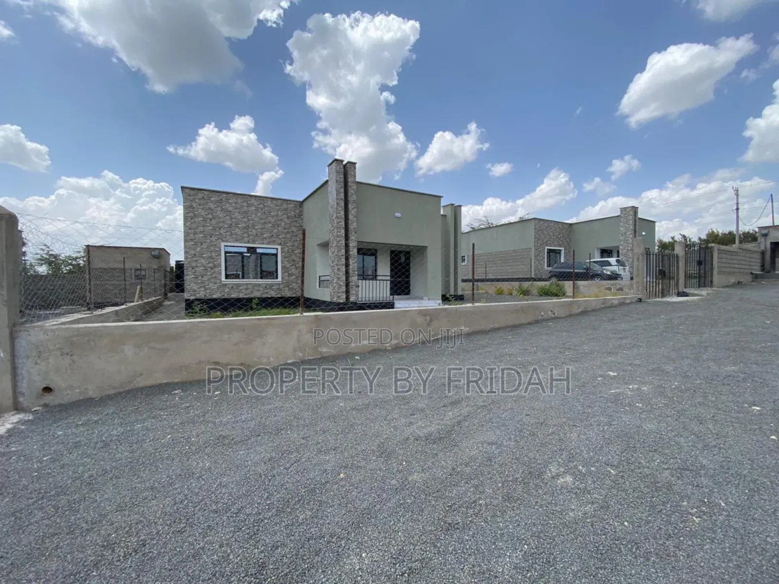 3bdrm Bungalow in Kitengela for sale