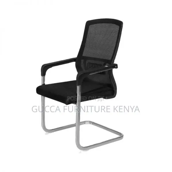 Office Chairs: Simple Fabric Upholstered Studio Chair