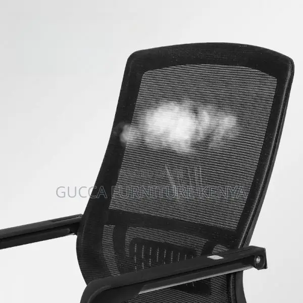 Office Chairs: Simple Fabric Upholstered Studio Chair