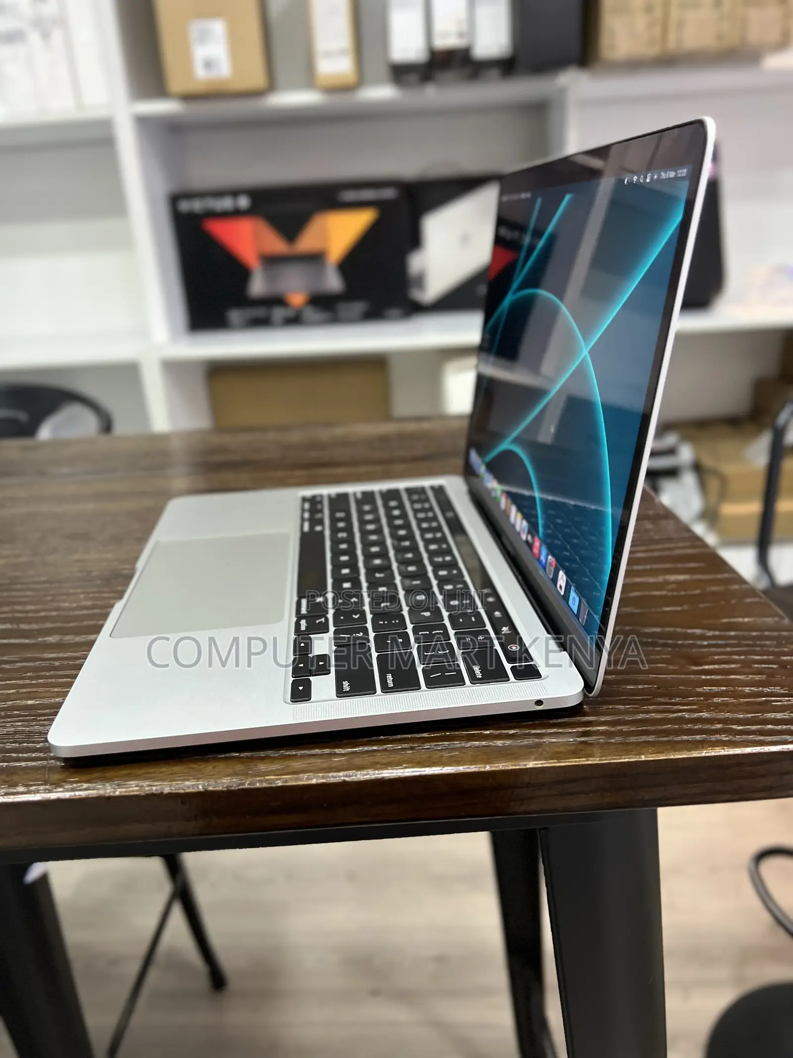Laptop Apple MacBook Pro 2020 M1 8GB Apple M1 SSD 512GB