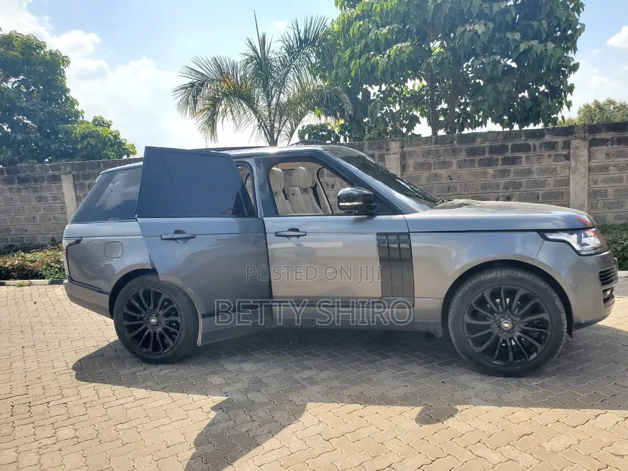 Range Rover for Hire/Car Rental
