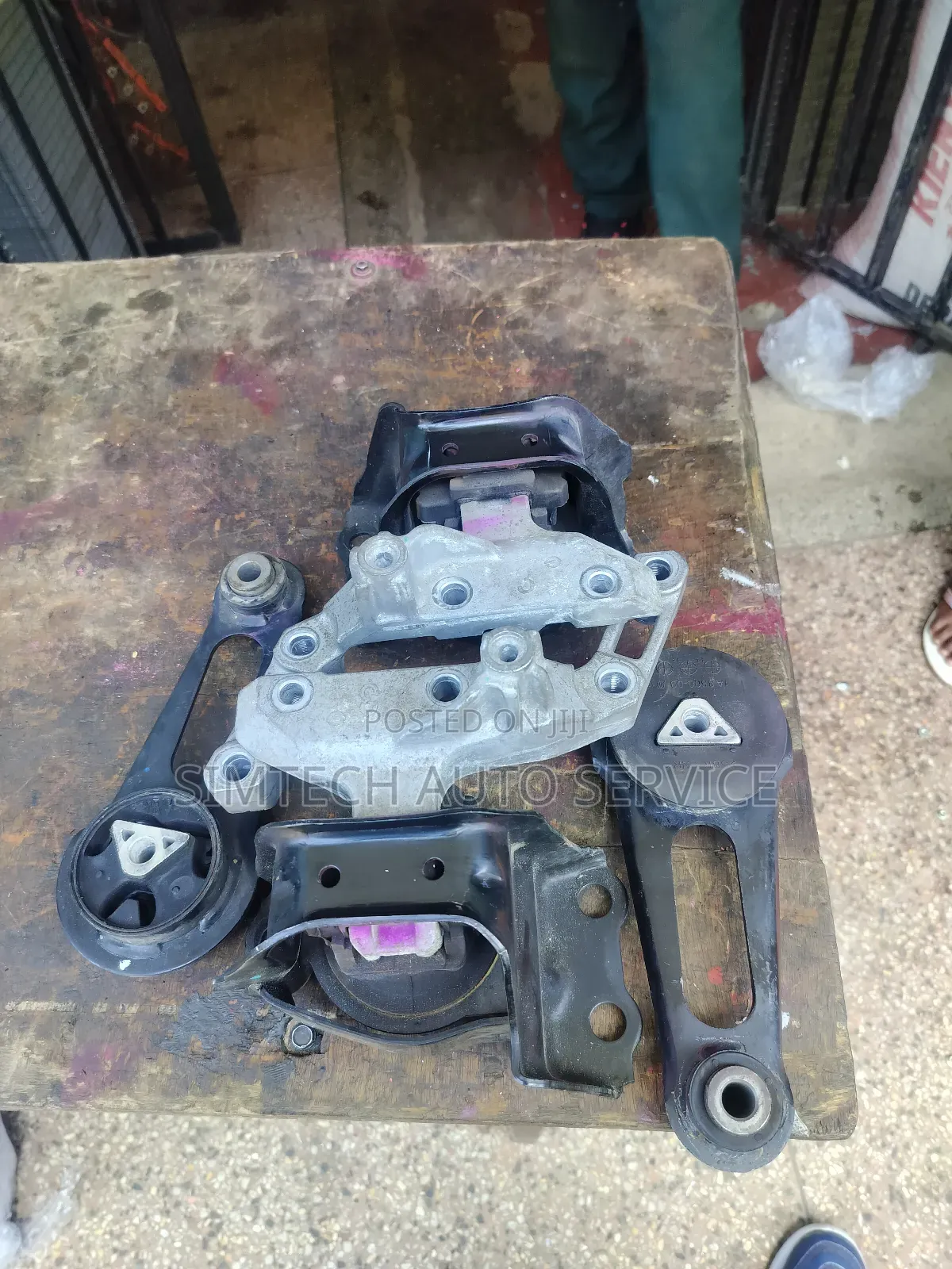 Nissan Note Hr12 Engine Mount