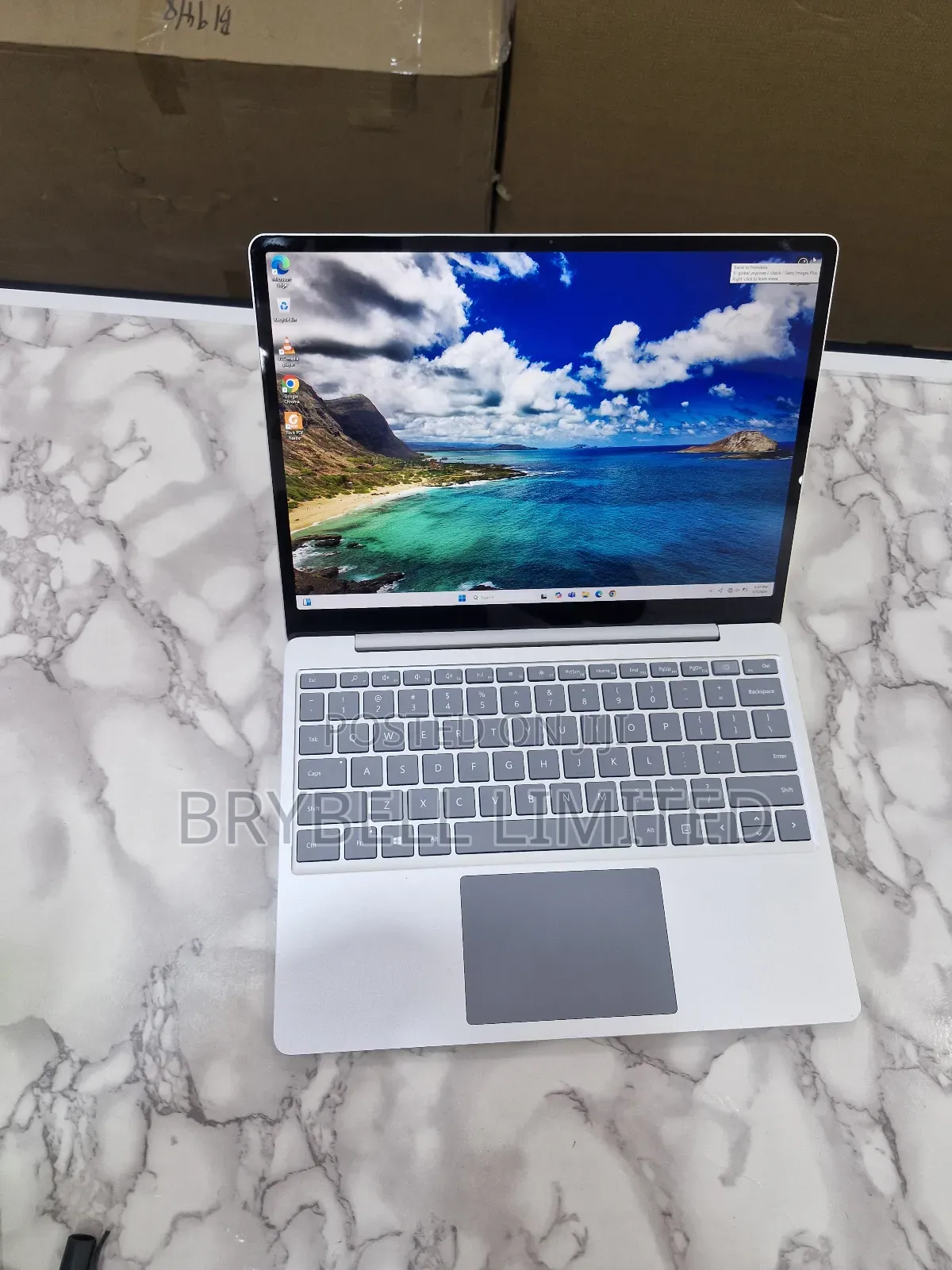 Laptop Microsoft Surface Go 8GB Intel Core I5 HDD+SSD 512GB