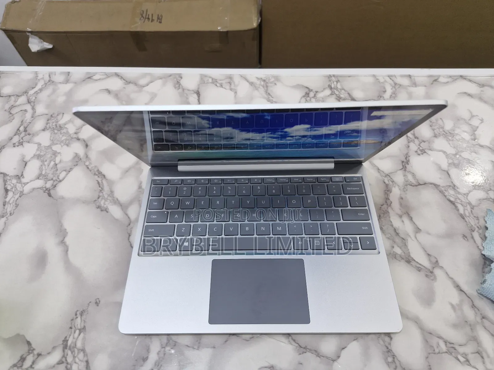 Laptop Microsoft Surface Go 8GB Intel Core I5 HDD+SSD 512GB
