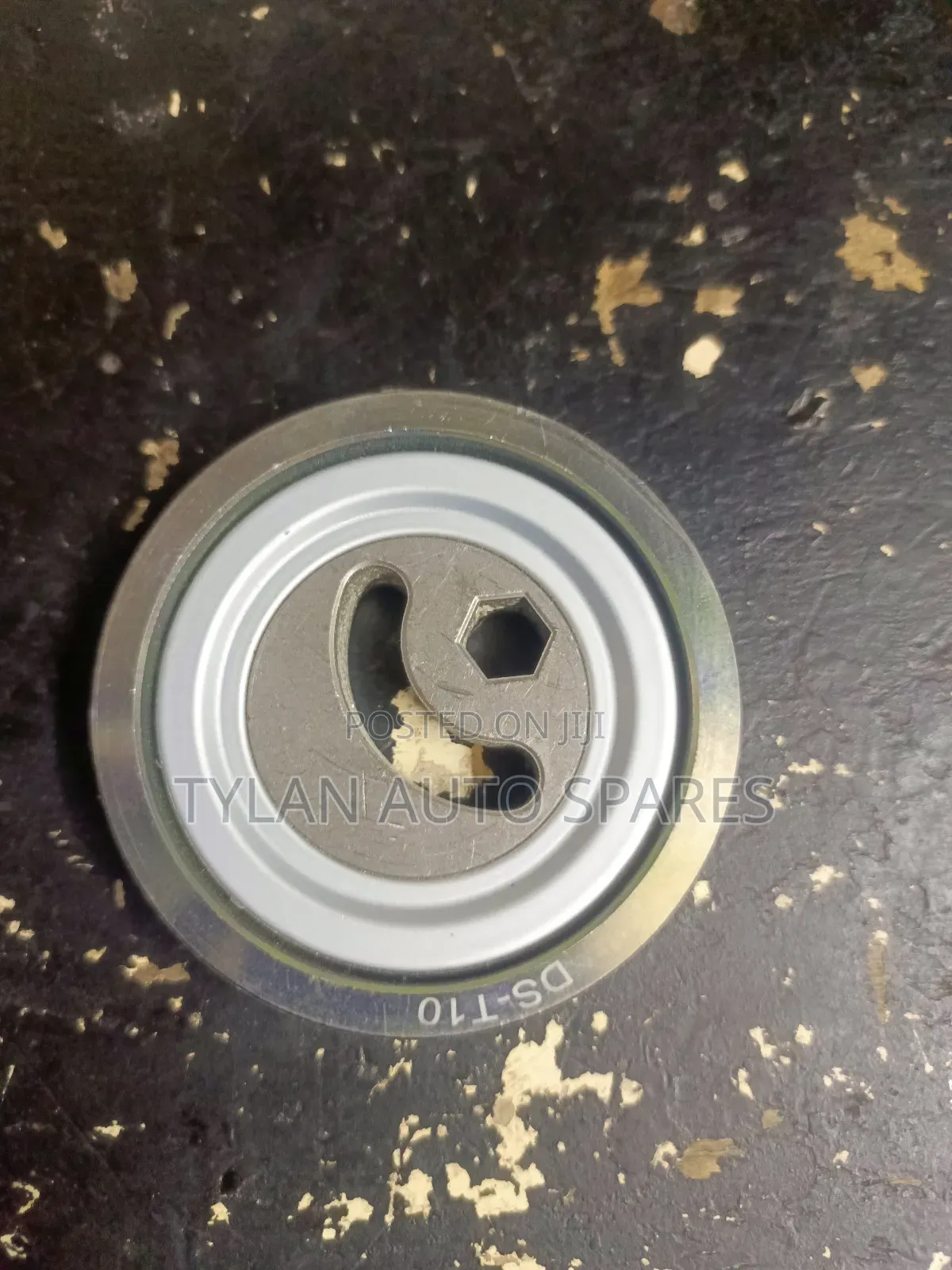 Tensioner Pulley Suzuki Every
