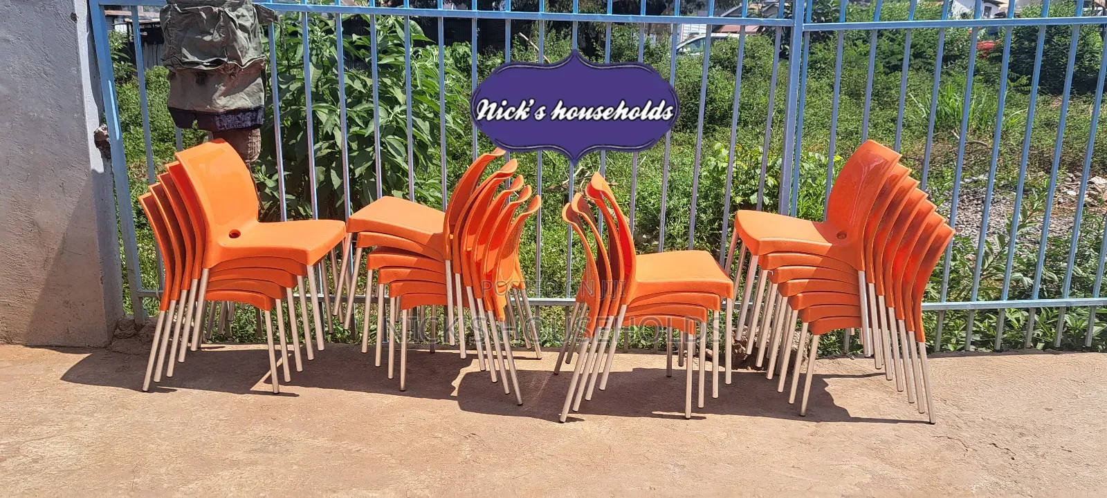 Affordable Hotel Plastic Chairs of Metal Legs