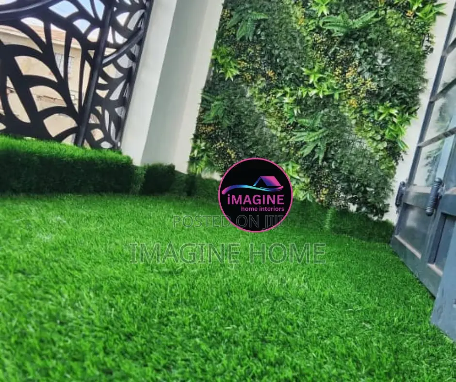 Wall Hedges Artificial Grass Carpet
