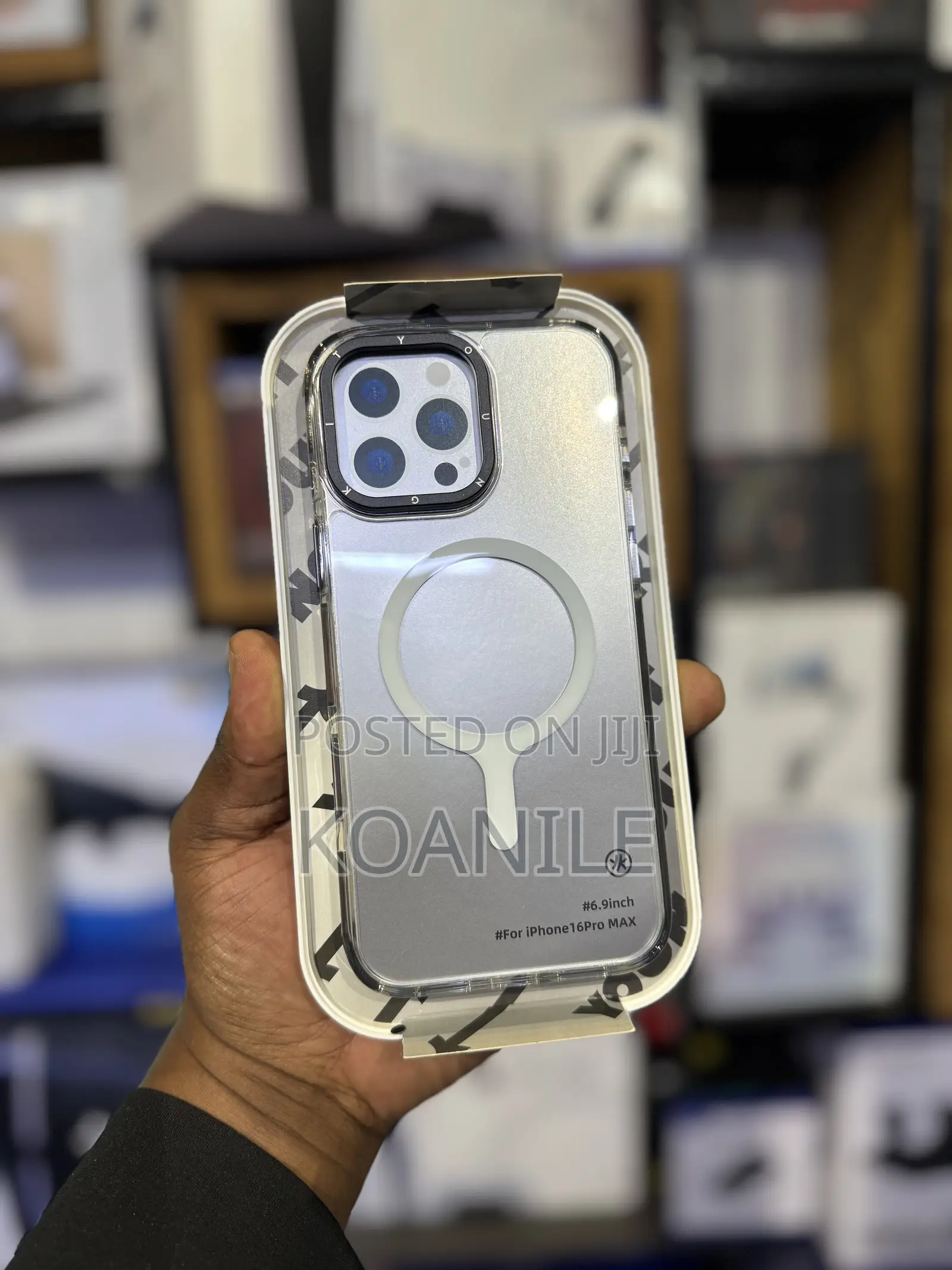 iPhone 16 Pro Max Clear Magsafe Case Phone Cover