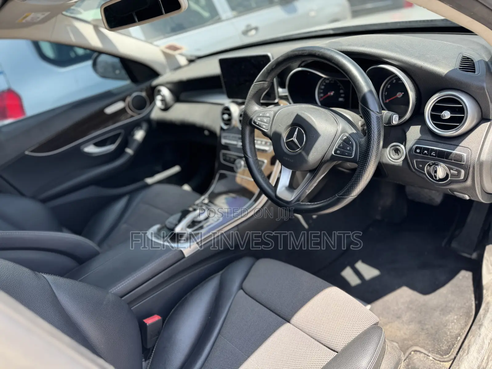 Mercedes-Benz C200 2017 Silver